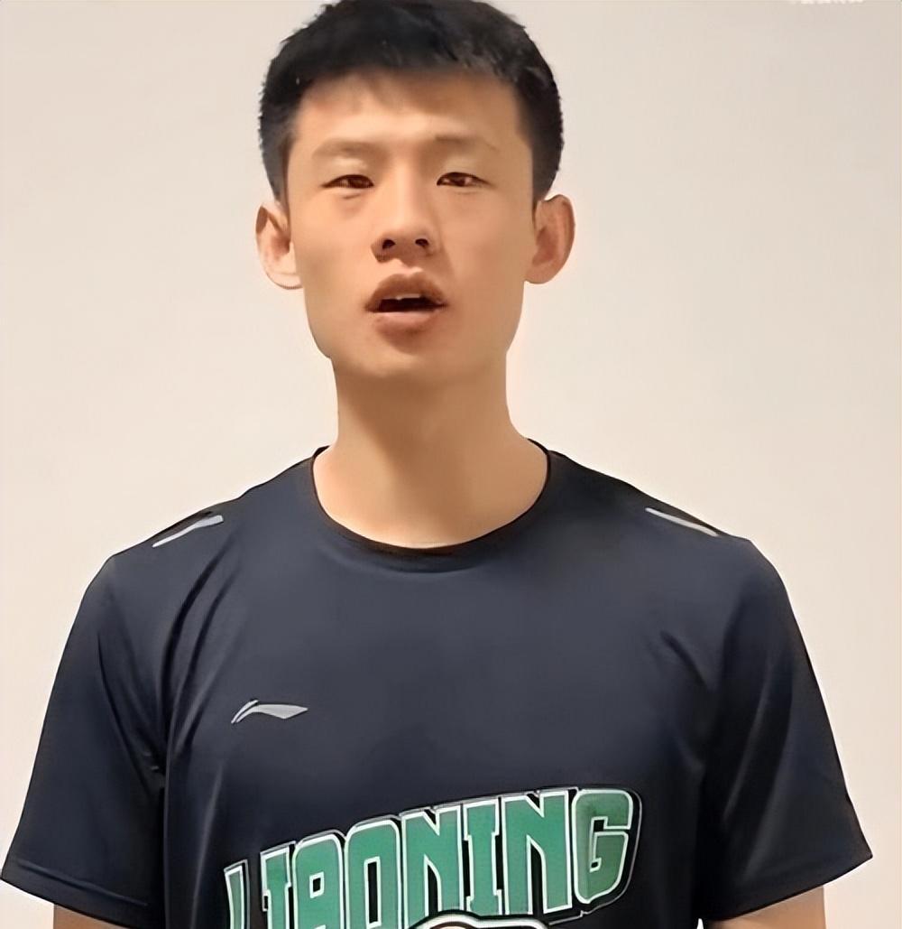 王岚嵚晒赴美照！强化力量有效果，全程一对一指导，外加享受生活
